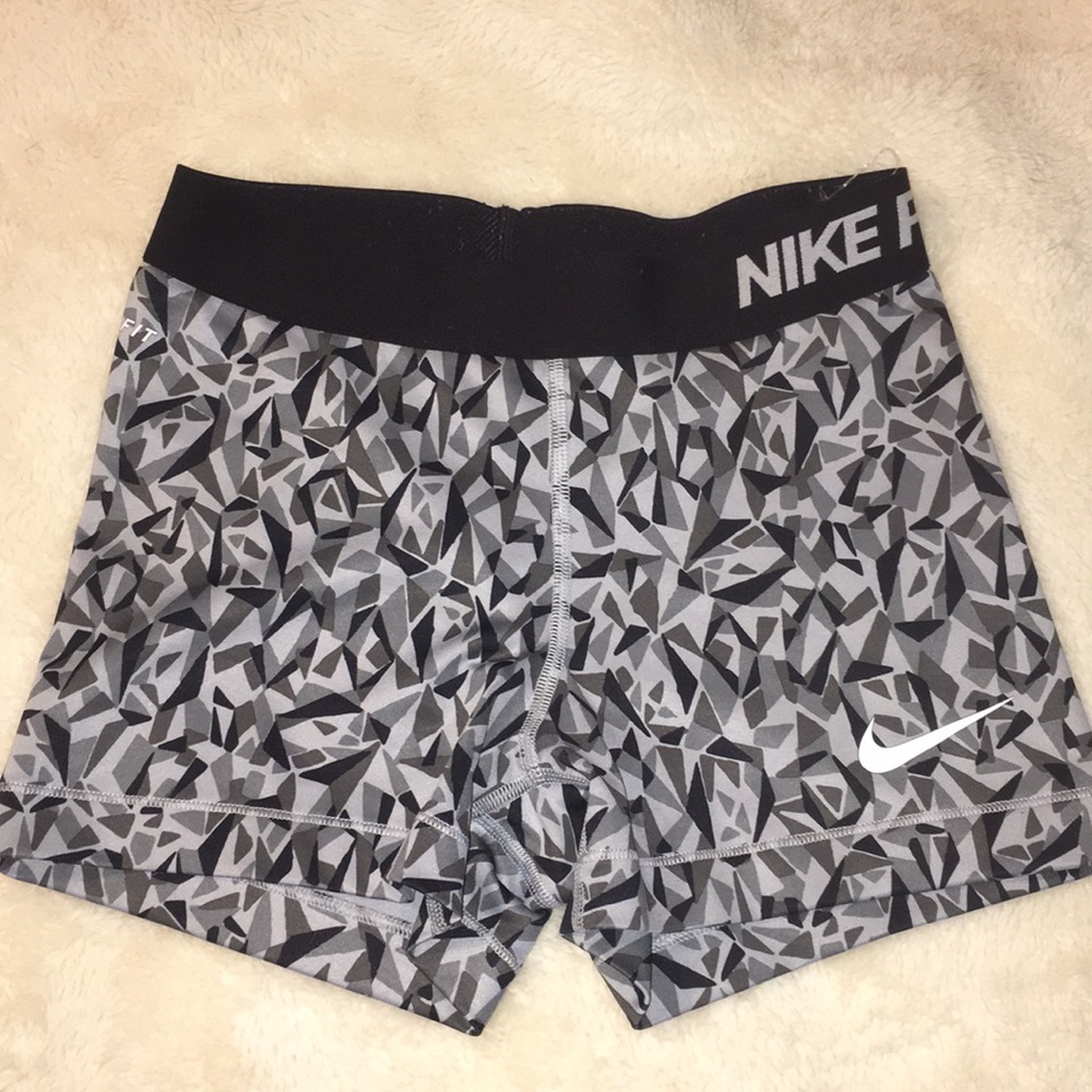 NIKE PRO SPANDEX SHORTS
